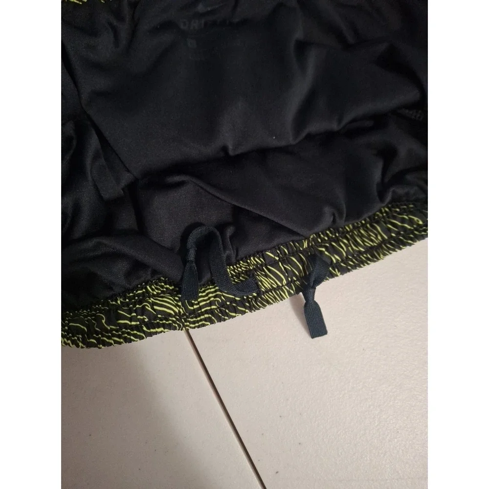 Nike Women's DRI-FIT Dry Tempo Running Shorts ‎ Size Large